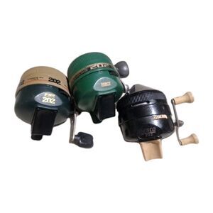 202 Zebco Fishing Reels Set Of 3. All Tested And Works!